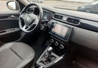 Подержанный автомобиль Renault Arkana 2020 года (13 фото)