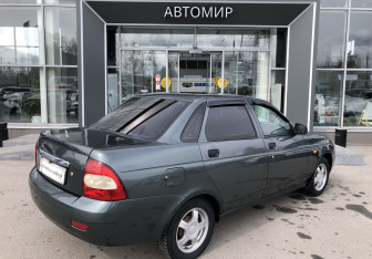Подержанный автомобиль LADA (ВАЗ) Priora Sedan 2008 года (5 фото)
