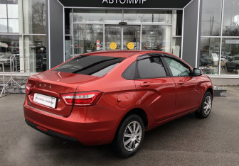 Подержанный автомобиль LADA (ВАЗ) Vesta Sedan 2017 года (7 фото)