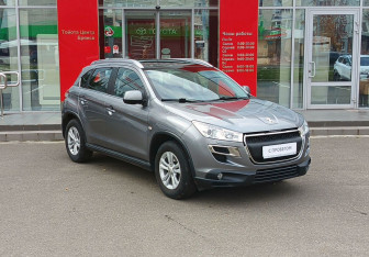 Подержанный автомобиль Peugeot 4008 2012 года (3 фото)