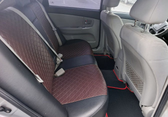 Подержанный автомобиль Kia Cerato Sedan 2008 года (13 фото)