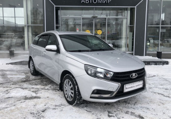 Подержанный автомобиль LADA (ВАЗ) Vesta Wagon 2022 года (3 фото)