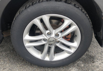 Подержанный автомобиль Nissan Qashqai 2014 года (15 фото)