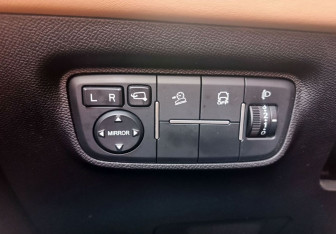 Подержанный автомобиль Changan Hunter Plus 2023 года (17 фото)