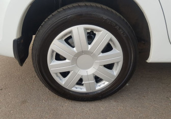 Подержанный автомобиль LADA (ВАЗ) Granta Liftback 2023 года (12 фото)