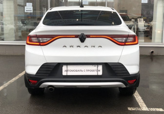 Подержанный автомобиль Renault Arkana 2020 года (6 фото)