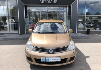 Подержанный автомобиль Nissan Tiida Sedan 2007 года (2 фото)