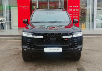 Подержанный автомобиль Toyota Land Cruiser Suv 2022 года (2 фото)