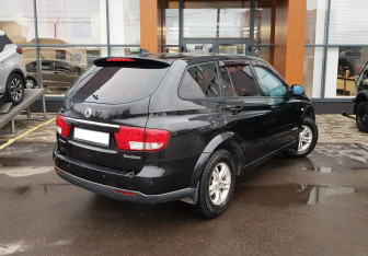 Подержанный автомобиль SsangYong Kyron 2008 года (5 фото)