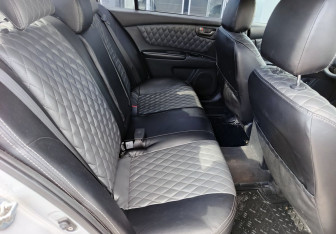 Подержанный автомобиль Kia Magentis 2010 года (15 фото)