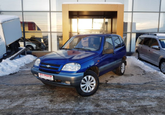 Подержанный автомобиль Chevrolet Niva 2006 года (1 фото)