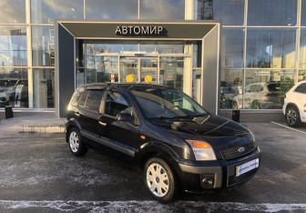 Подержанный автомобиль Ford Fusion 2008 года (3 фото)