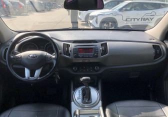 Подержанный автомобиль Kia Sportage 2014 года (10 фото)