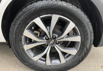 Подержанный автомобиль Chery Tiggo 7 Pro Max 2023 года (17 фото)