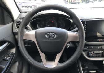 Подержанный автомобиль LADA (ВАЗ) Vesta Sedan 2017 года (12 фото)