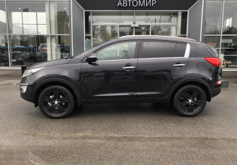 Подержанный автомобиль Kia Sportage 2014 года (8 фото)