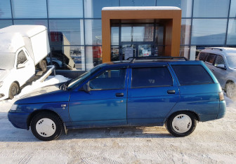 Подержанный автомобиль LADA (ВАЗ) 2111 2005 года (8 фото)