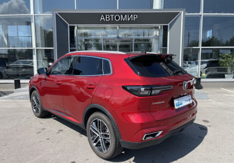 Подержанный автомобиль Changan UNI-S 2024 года (7 фото)