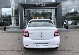 Подержанный автомобиль Renault Logan Sedan 2016 года (6 фото)