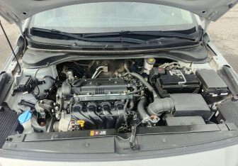 Подержанный автомобиль Hyundai Solaris Sedan 2019 года (11 фото)