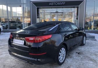 Подержанный автомобиль Kia Optima Sedan 2014 года (5 фото)