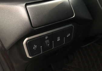 Подержанный автомобиль Tank 300 2023 года (15 фото)