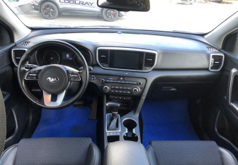 Подержанный автомобиль Kia Sportage 2019 года (10 фото)