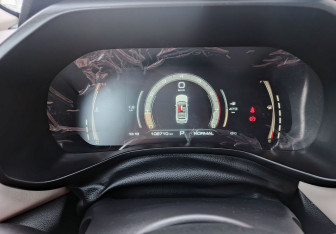 Подержанный автомобиль Haval Jolion 2024 года (13 фото)