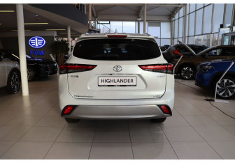 Новый Toyota Highlander 2026 (5 фото)