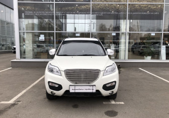 Подержанный автомобиль Lifan X60 2013 года (2 фото)