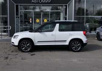 Подержанный автомобиль Skoda Yeti 2016 года (8 фото)