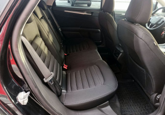 Подержанный автомобиль Ford Mondeo Wagon 2019 года (14 фото)