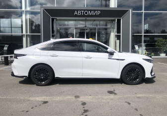 Подержанный автомобиль Chery Arrizo 8 2024 года (4 фото)