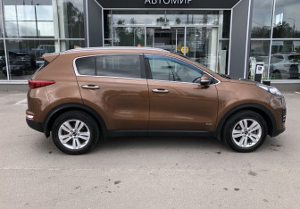 Подержанный автомобиль Kia Sportage 2016 года (4 фото)