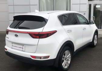 Подержанный автомобиль Kia Sportage 2018 года (5 фото)