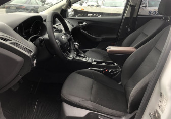 Подержанный автомобиль Ford Focus Wagon 2017 года (9 фото)