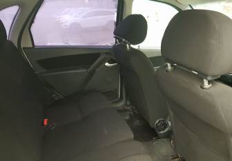 Подержанный автомобиль LADA (ВАЗ) Kalina Hatchback 2013 года (10 фото)