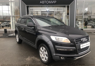 Подержанный автомобиль Audi Q7 2009 года (3 фото)