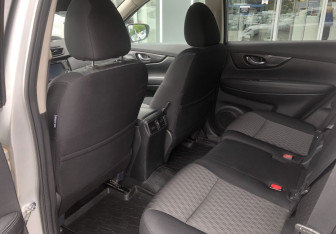Подержанный автомобиль Nissan X-Trail 2019 года (11 фото)