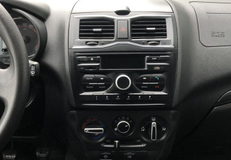 Подержанный автомобиль LADA (ВАЗ) Granta Liftback 2020 года (14 фото)