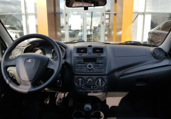 Подержанный автомобиль LADA (ВАЗ) Granta Sedan 2021 года (11 фото)