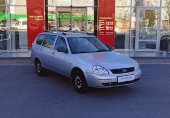 Подержанный автомобиль LADA (ВАЗ) Priora Wagon 2011 года (3 фото)