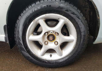 Подержанный автомобиль Nissan Almera Classic 2006 года (12 фото)