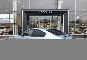 Подержанный автомобиль Mazda 3 Sedan 2008 года (7 фото)