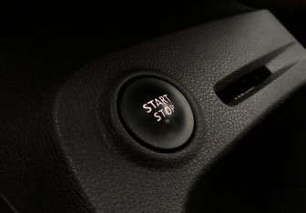 Подержанный автомобиль Renault Kaptur 2018 года (16 фото)