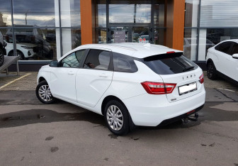 Подержанный автомобиль LADA (ВАЗ) Vesta Wagon 2020 года (7 фото)