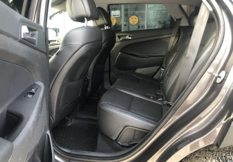 Подержанный автомобиль Hyundai Tucson 2016 года (11 фото)