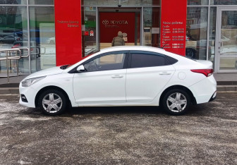 Подержанный автомобиль Hyundai Solaris Sedan 2019 года (8 фото)