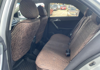 Подержанный автомобиль Kia Cerato Sedan 2011 года (11 фото)
