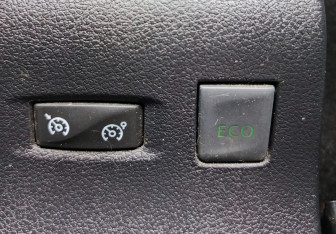 Подержанный автомобиль Renault Kaptur 2016 года (17 фото)